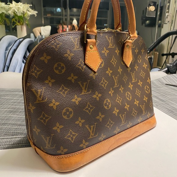 Louis Vuitton Alma bag Pm - Picture 4 of 16